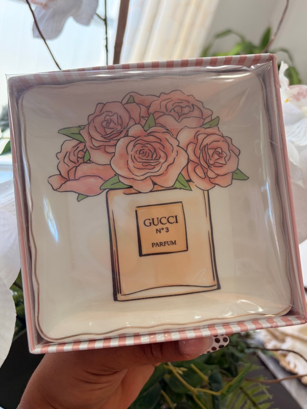 Fashion No.3 Parfum Decorative Trinket Dish - Pink Floral - Picture 3 of 10